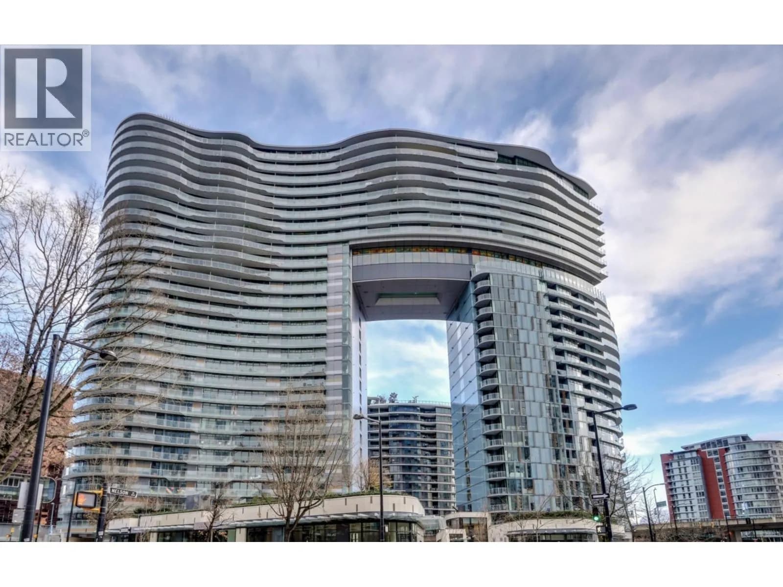 89 NELSON STREET, Vancouver