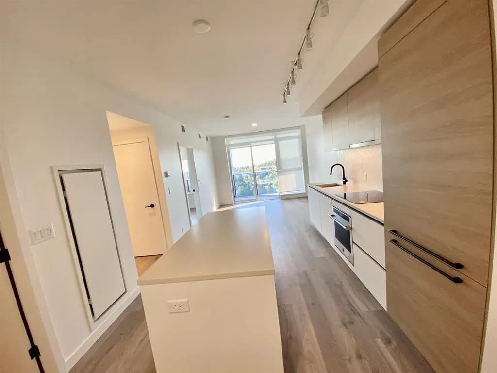 #1801 13428 105 AVENUE, Surrey, BC photo 3