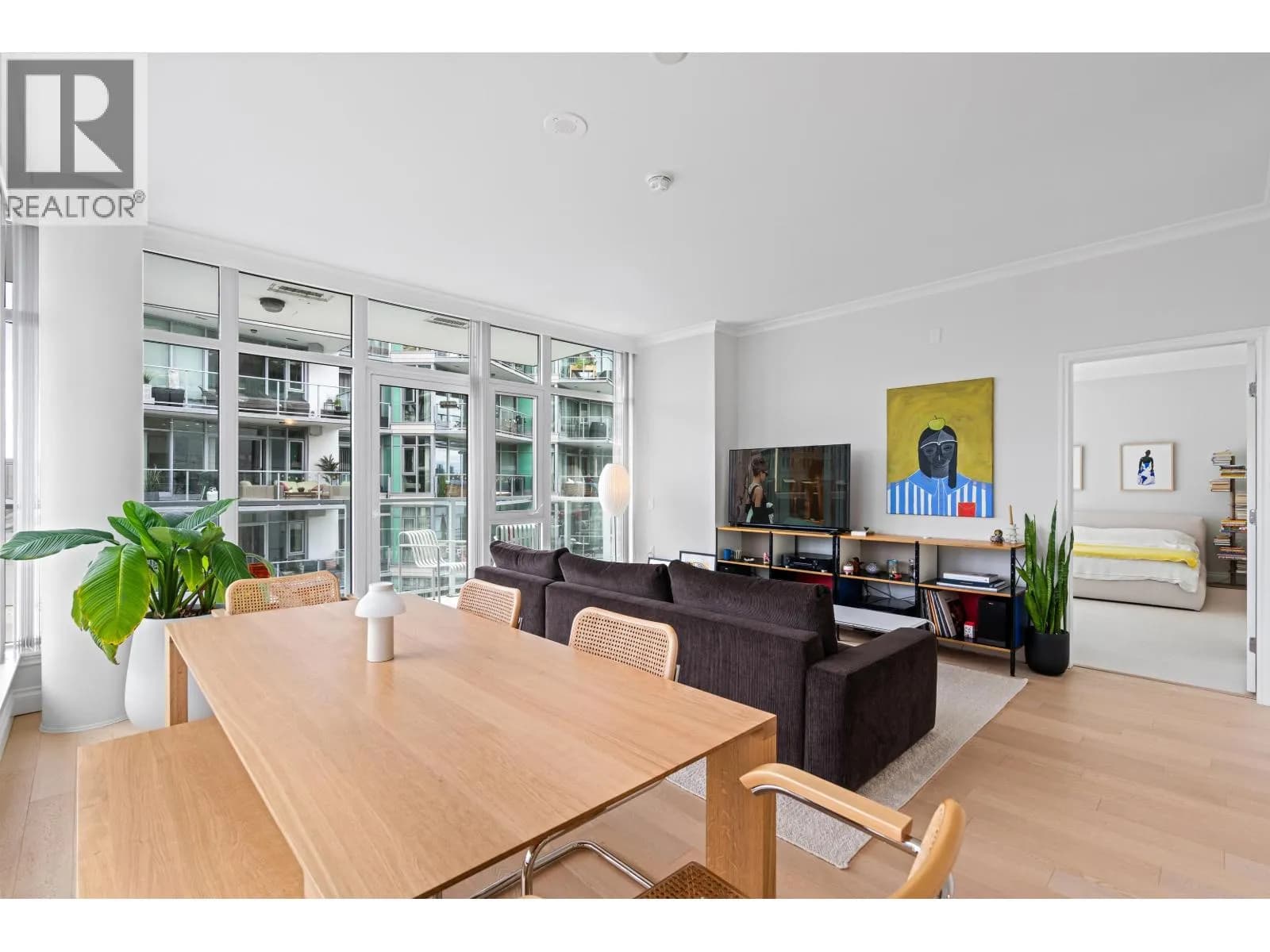 #609 185 VICTORY SHIP WAY, North Vancouver, BC photo 3