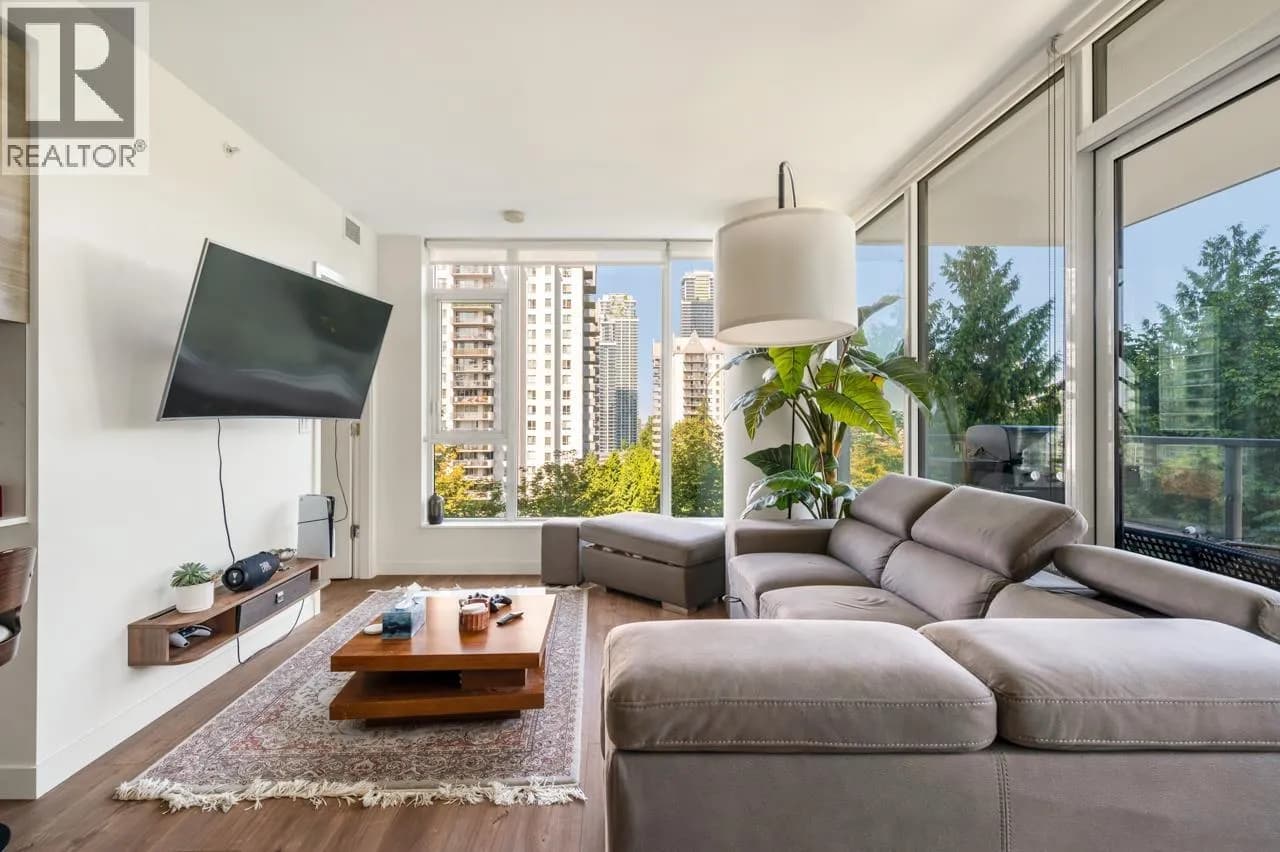 #701 585 AUSTIN AVENUE, Coquitlam, BC photo 2