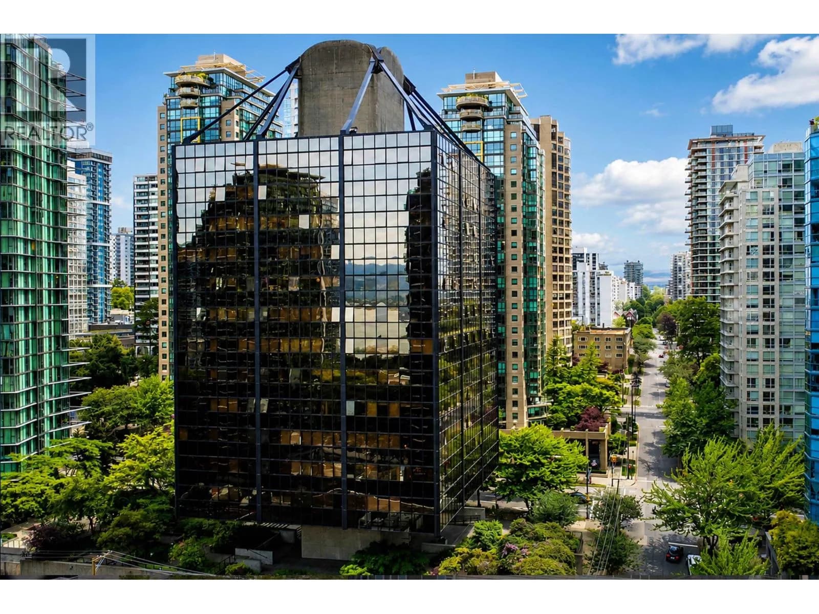 1333 W GEORGIA STREET, Vancouver
