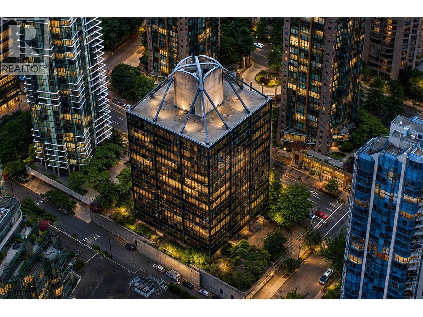 #915 1333 W GEORGIA STREET, Vancouver, BC photo 3