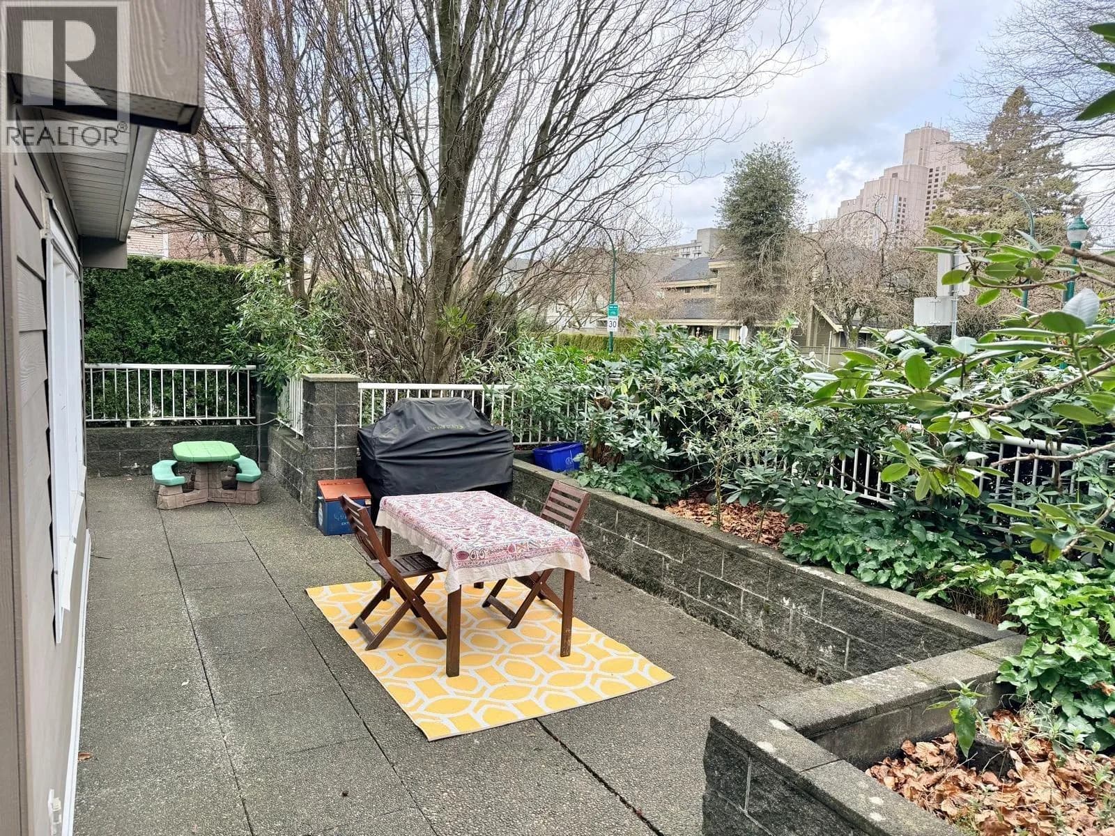 #102 3008 WILLOW STREET, Vancouver, BC photo 3