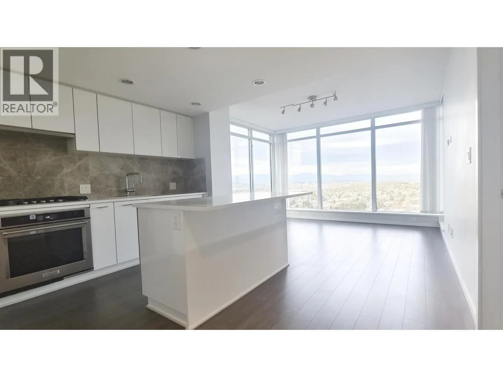 #2906 6700 DUNBLANE AVENUE, Vancouver, BC photo 3