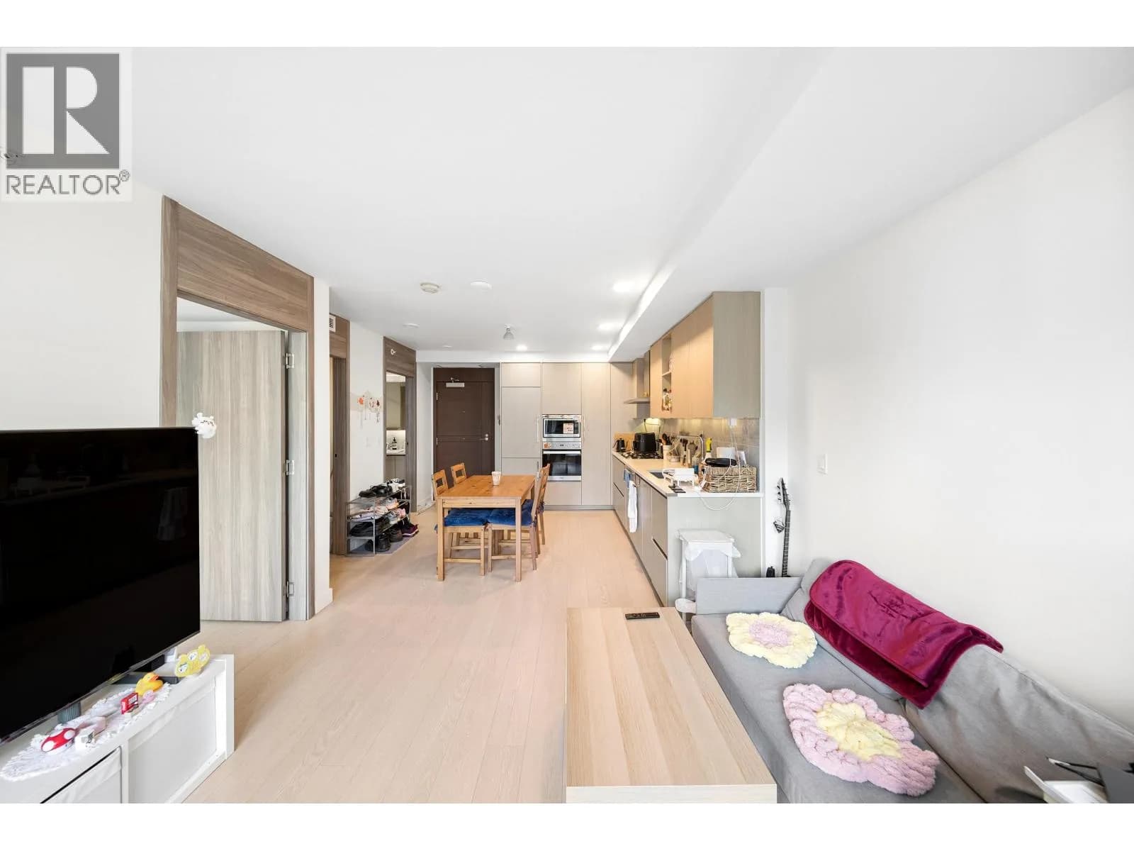 #512 433 SW MARINE DRIVE, Vancouver, BC photo 3