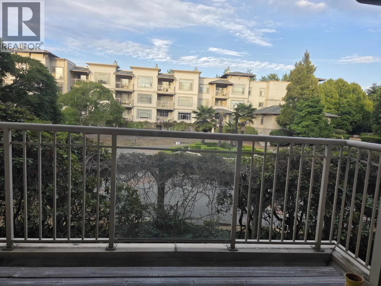 #203 8180 JONES ROAD, Richmond, BC photo 2