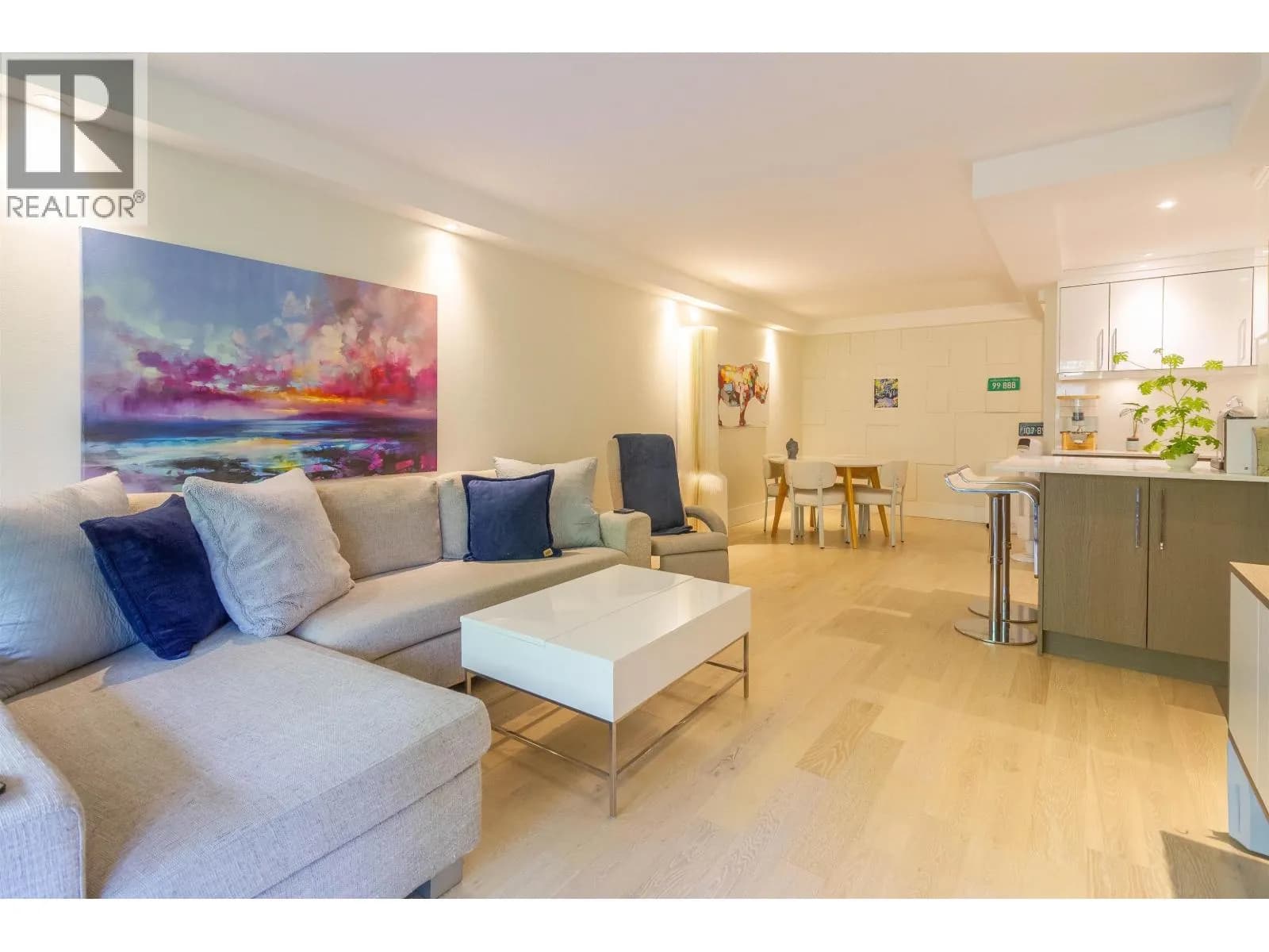 #402 4134 MAYWOOD STREET, Burnaby, BC photo 5