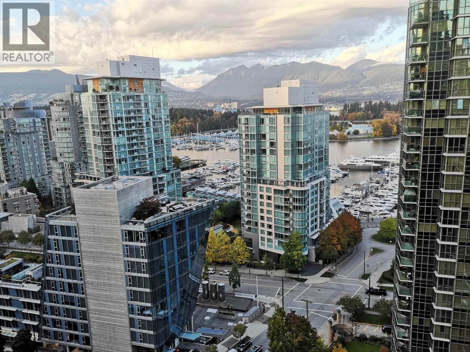Qube, Vancouver