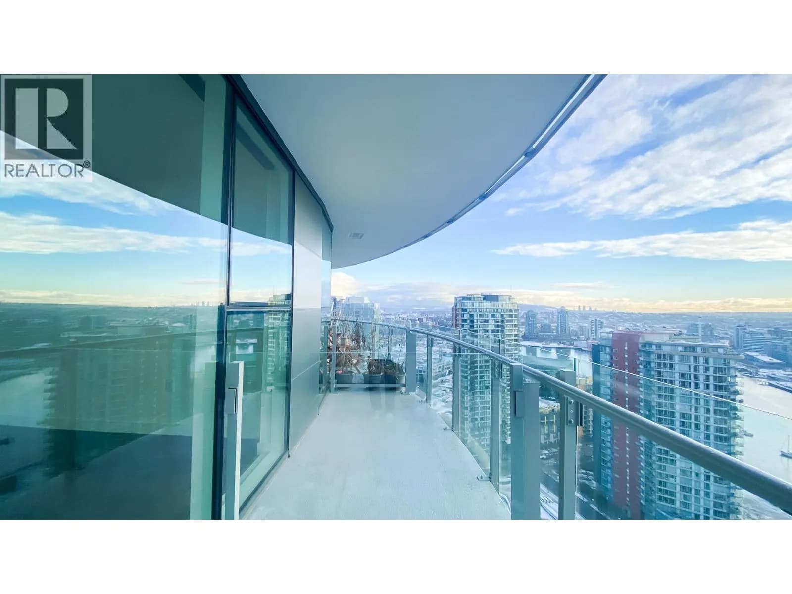 #2718 89 NELSON STREET, Vancouver, BC photo 4
