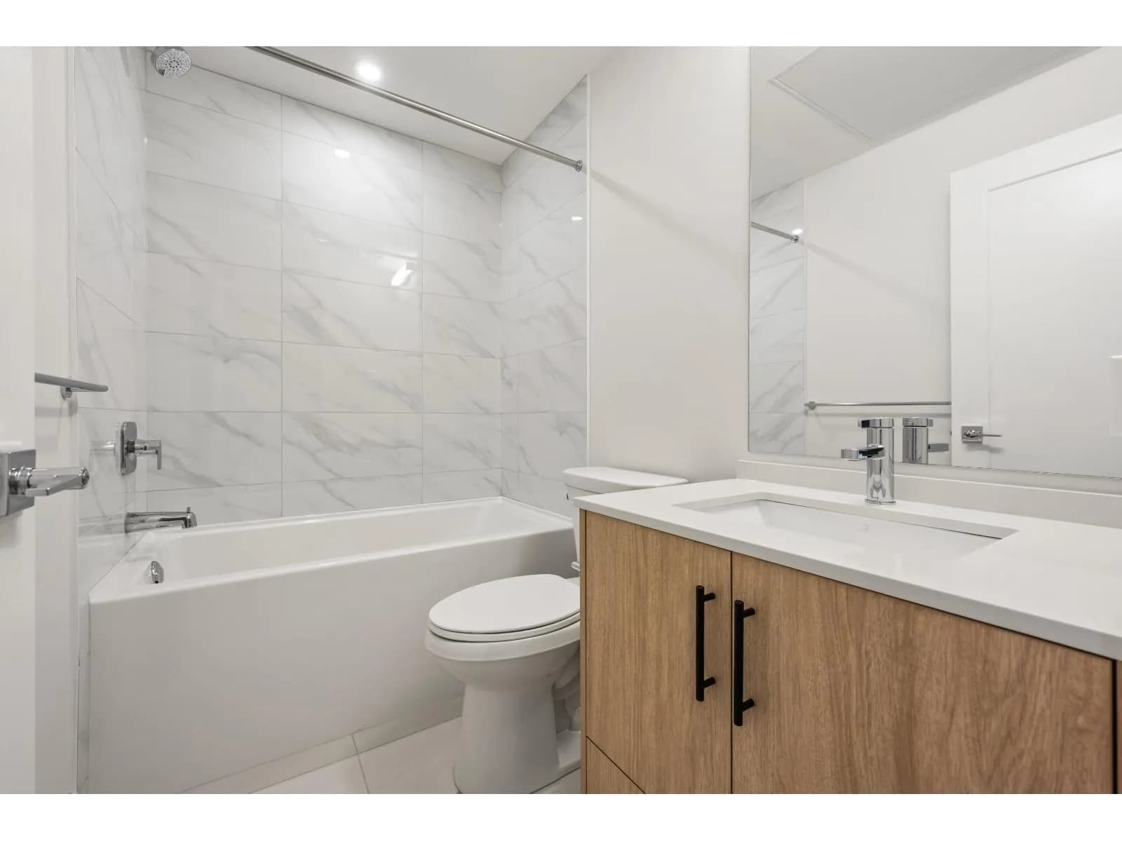 #309 34395 GLADYS AVENUE, Abbotsford, BC photo 5