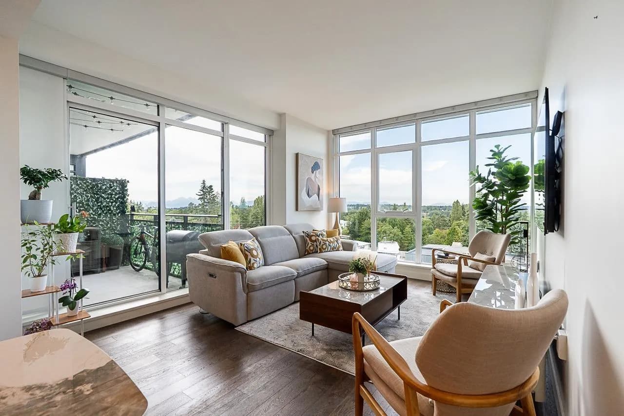 1526 FINLAY STREET, White Rock