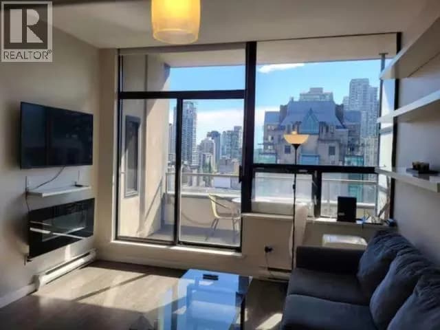 #909 1010 HOWE STREET, Vancouver, BC photo 2
