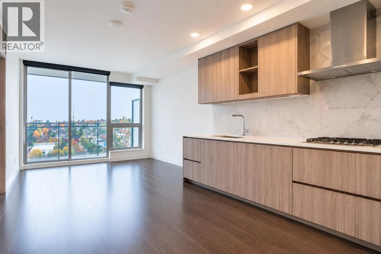 #1606 455 SW MARINE DRIVE, Vancouver, BC photo 2