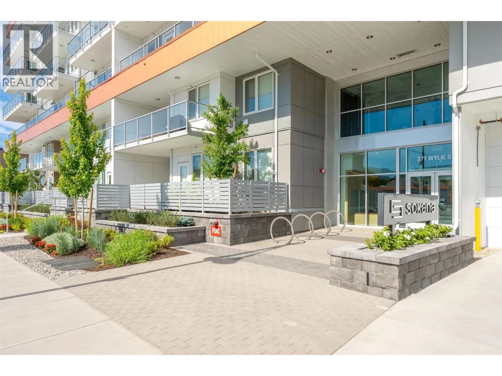 #507 271 Wylie Street, Penticton, BC photo 2