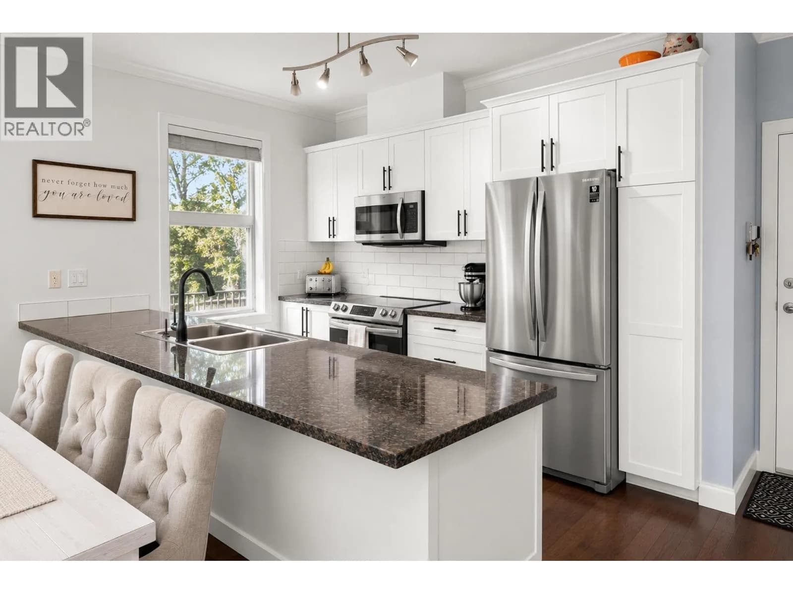 1375 VIEW CRESCENT, Delta