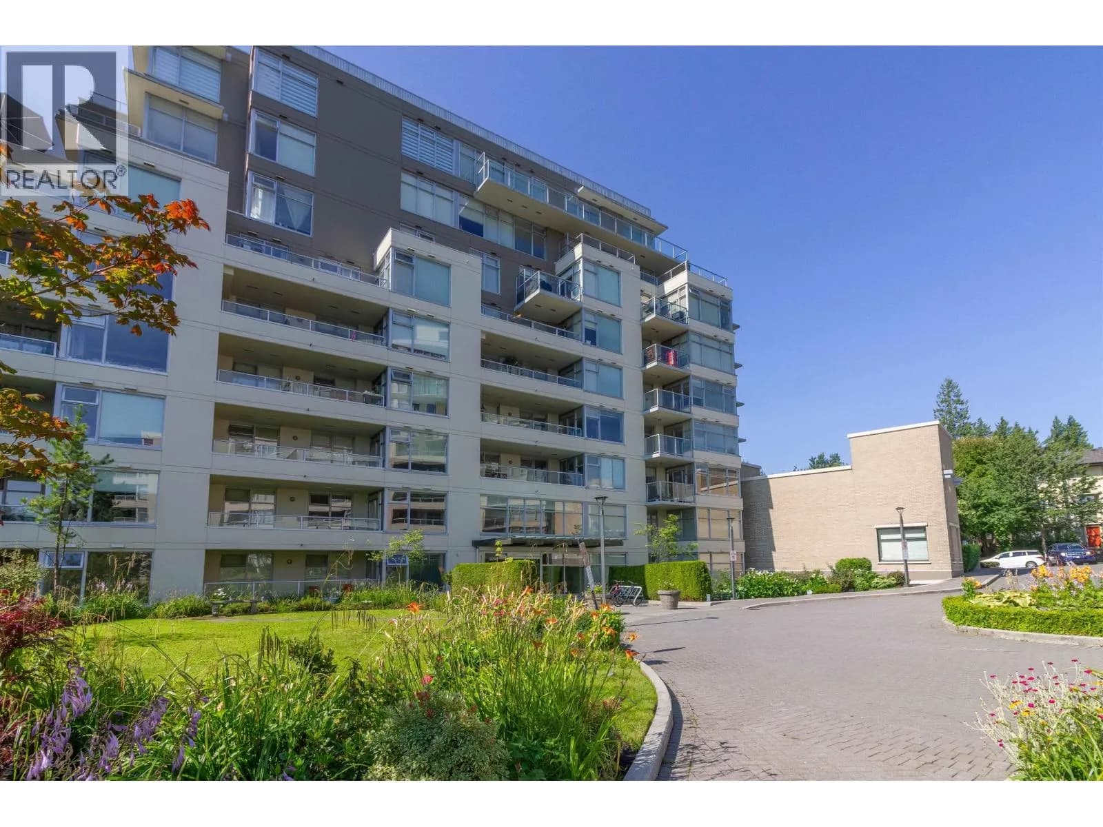 9298 UNIVERSITY CRESCENT, Burnaby