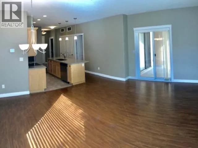#201 3313 WILSON Street, Penticton, BC photo 3