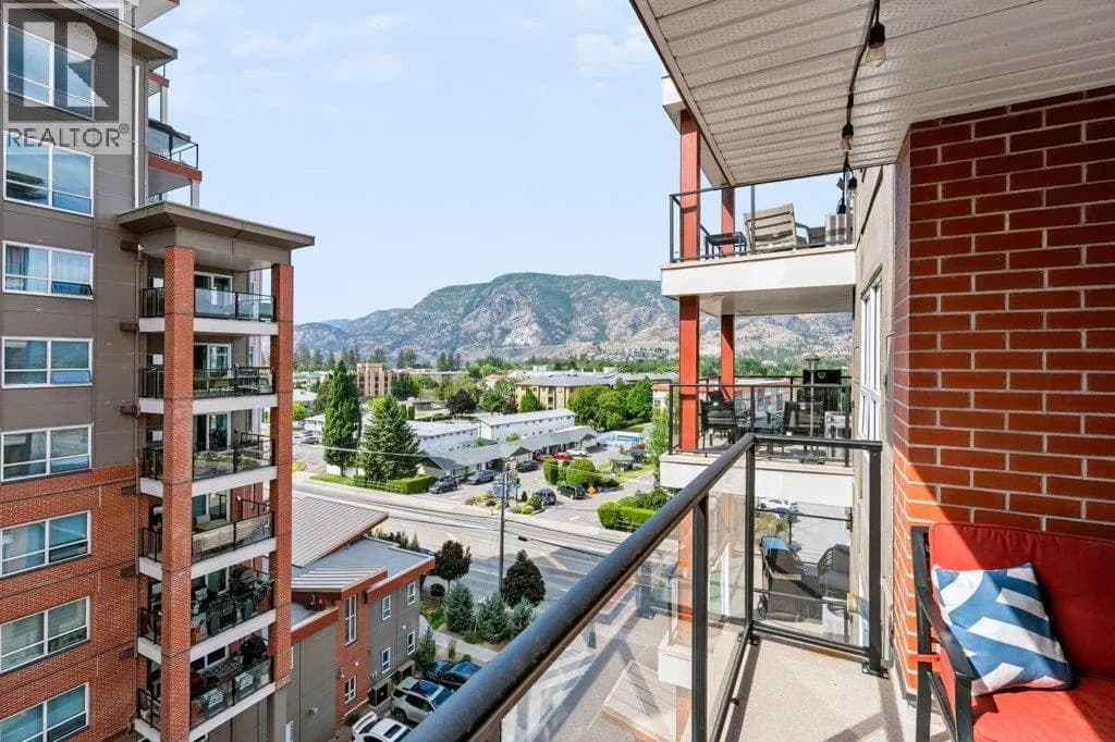 #706 3346 Skaha Lake Road, Penticton, BC photo 5