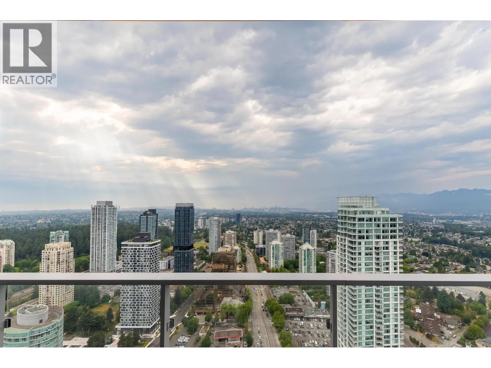 #4607 6000 MCKAY AVENUE, Burnaby, BC photo 5