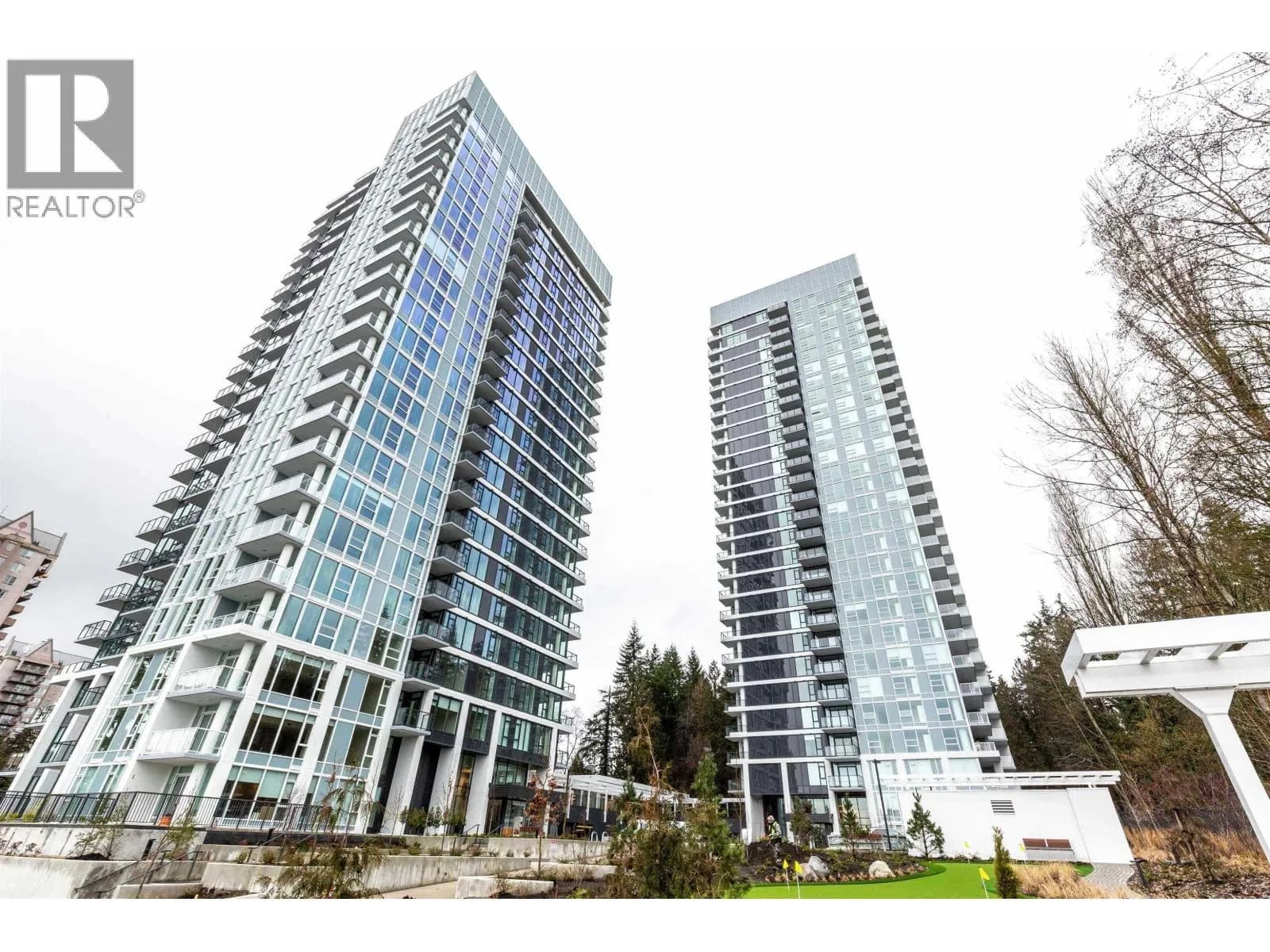 585 AUSTIN AVENUE, Coquitlam