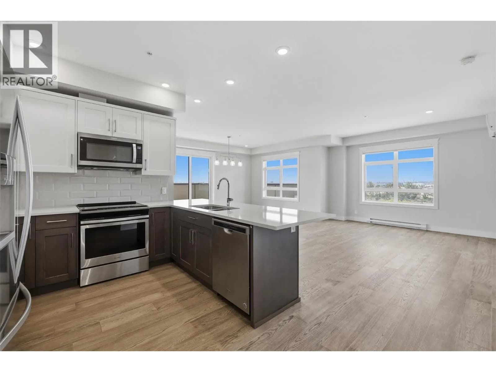 #401 568 LORNE Street, Kamloops, BC photo 4