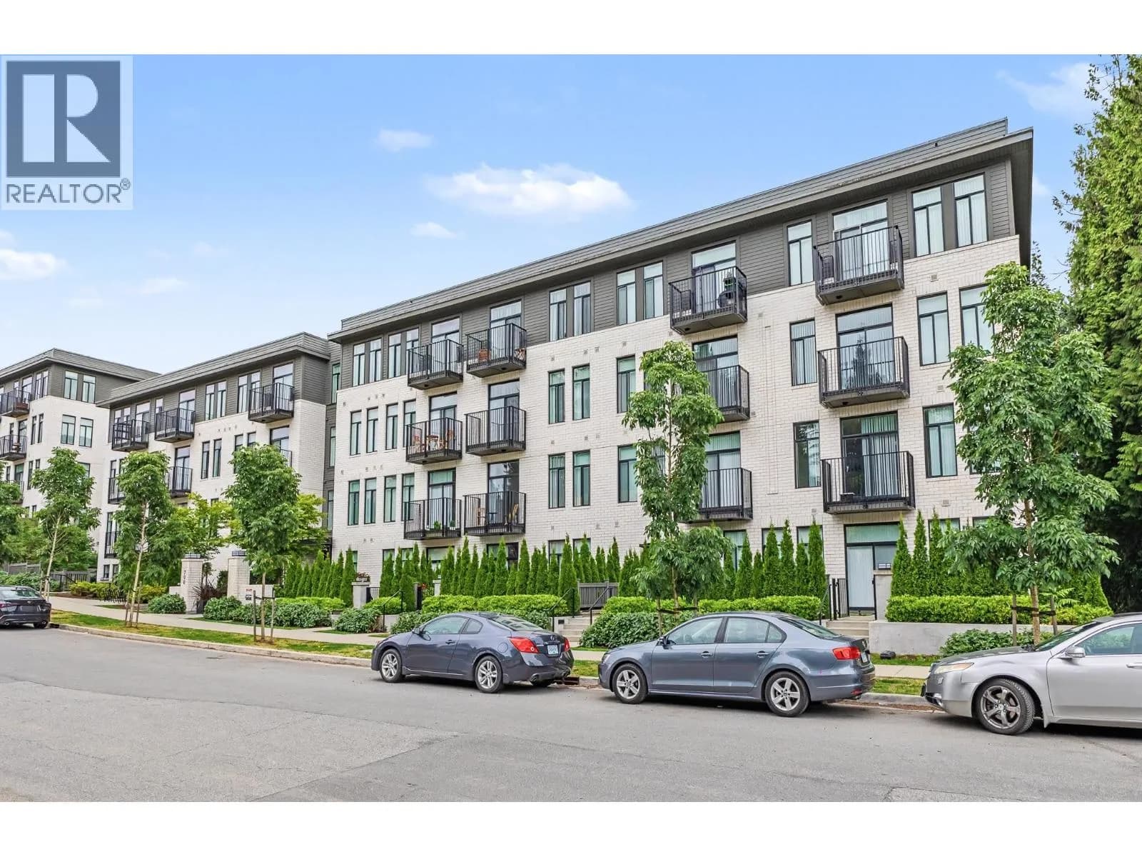 #209 708 EDGAR AVENUE, Coquitlam, BC photo 2