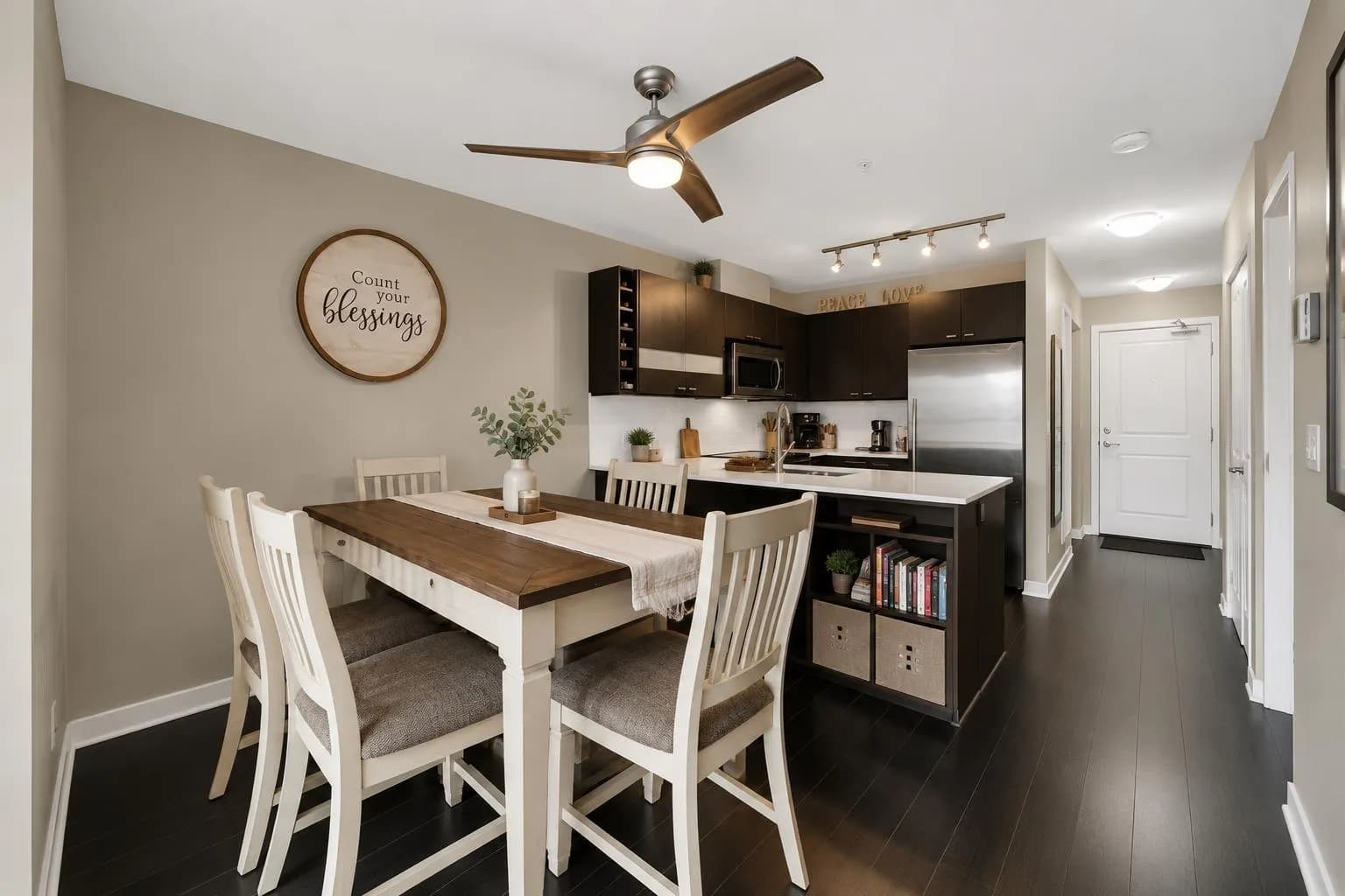 #324 21009 56 AVENUE, Langley, BC photo 3