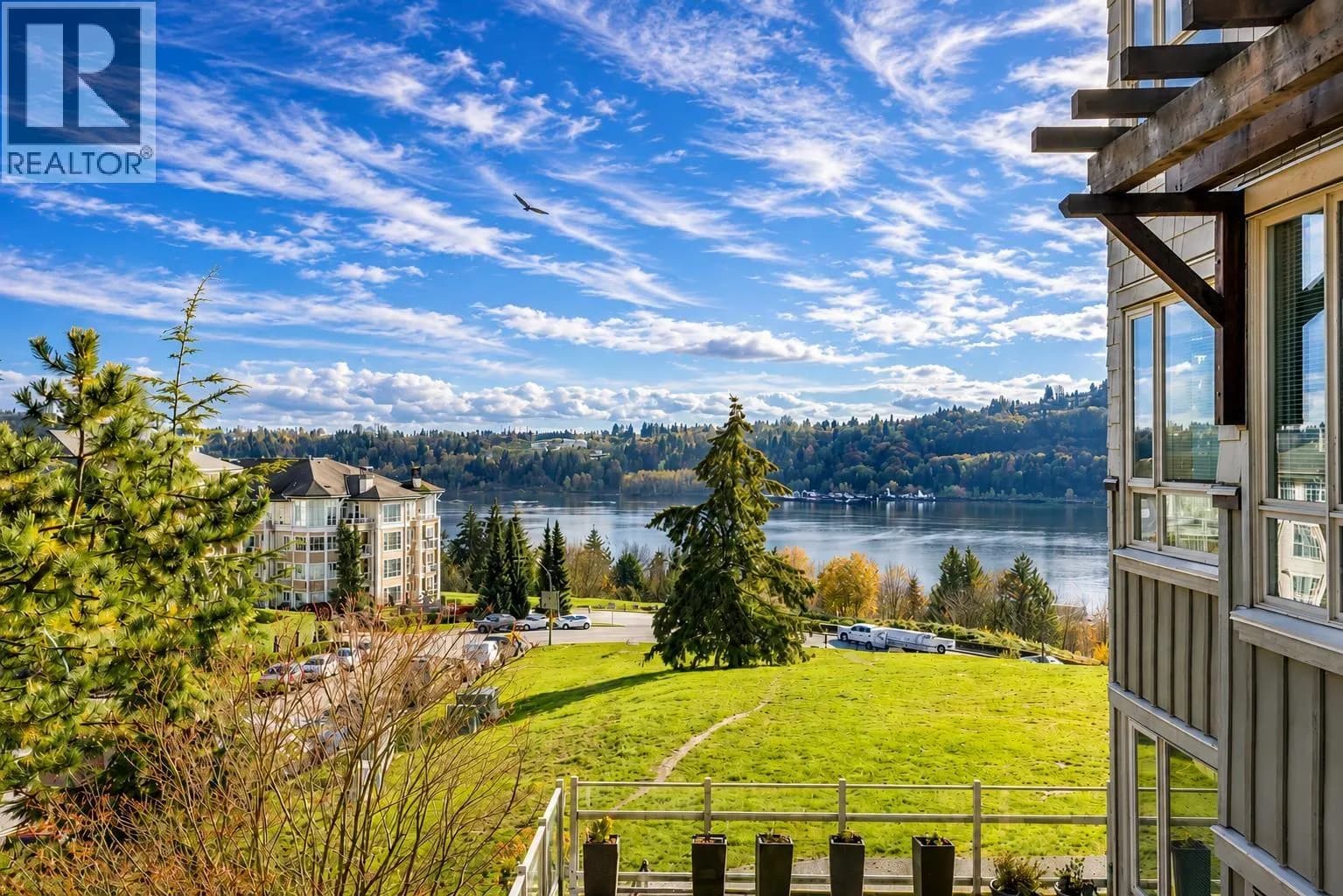 Seasons South @ Raven Woods, North Vancouver