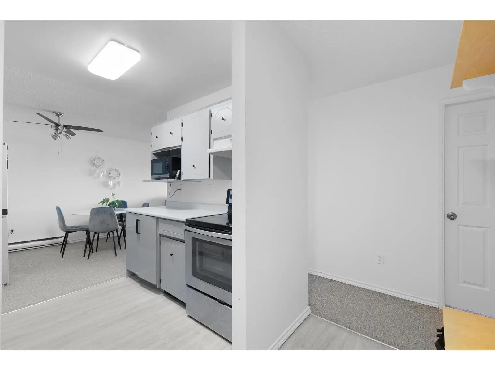 #205 3043 270 STREET, Langley, BC photo 4