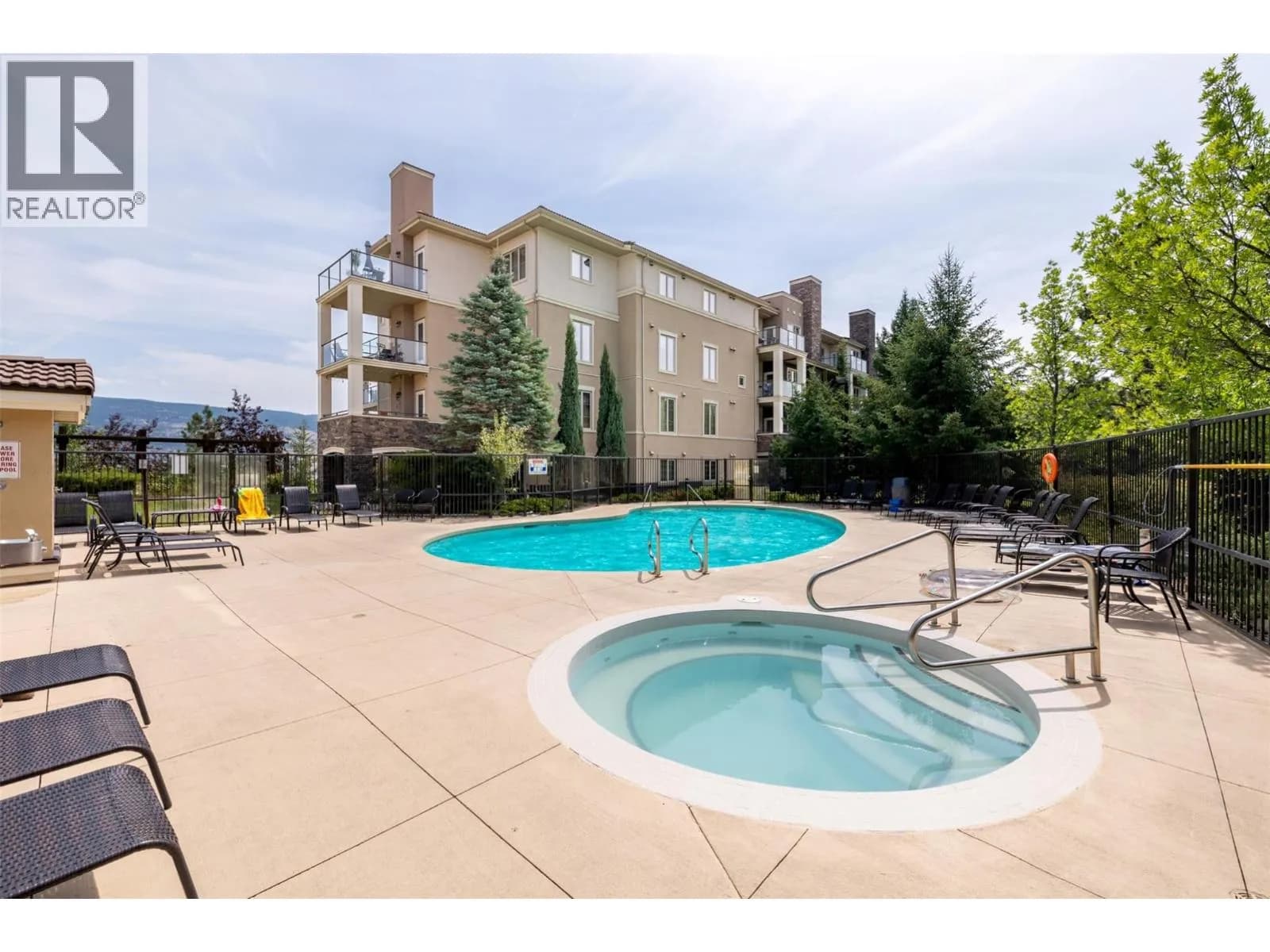 1875 Country Club Drive, Kelowna