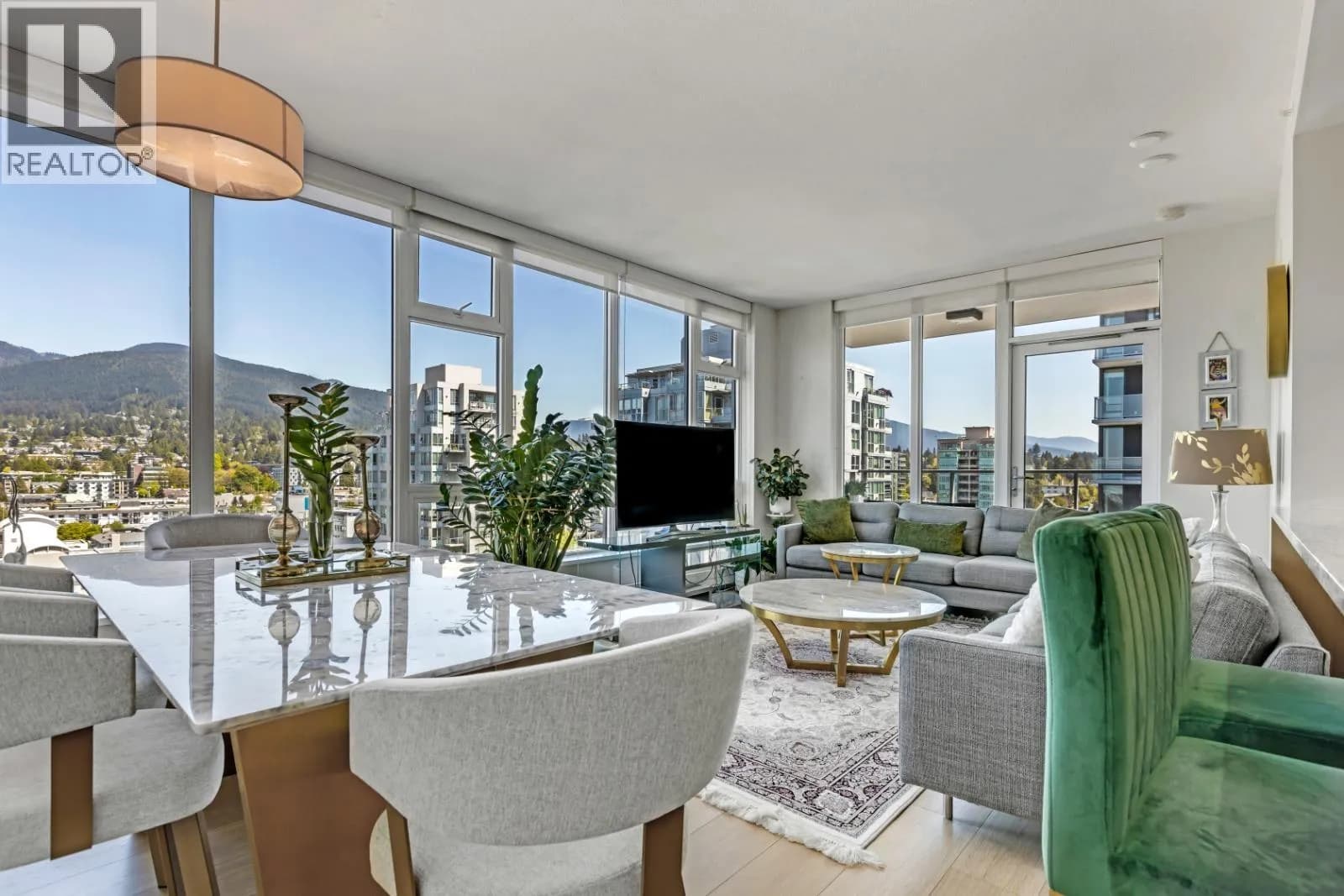 #1401 150 W 15TH STREET, North Vancouver, BC photo 3