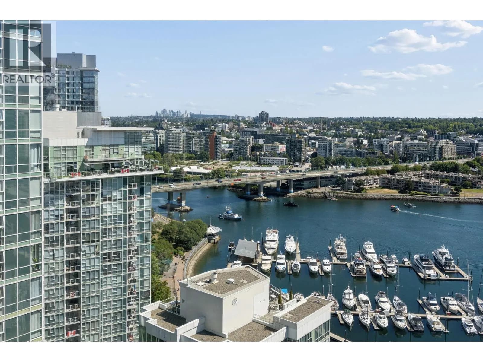198 AQUARIUS MEWS, Vancouver