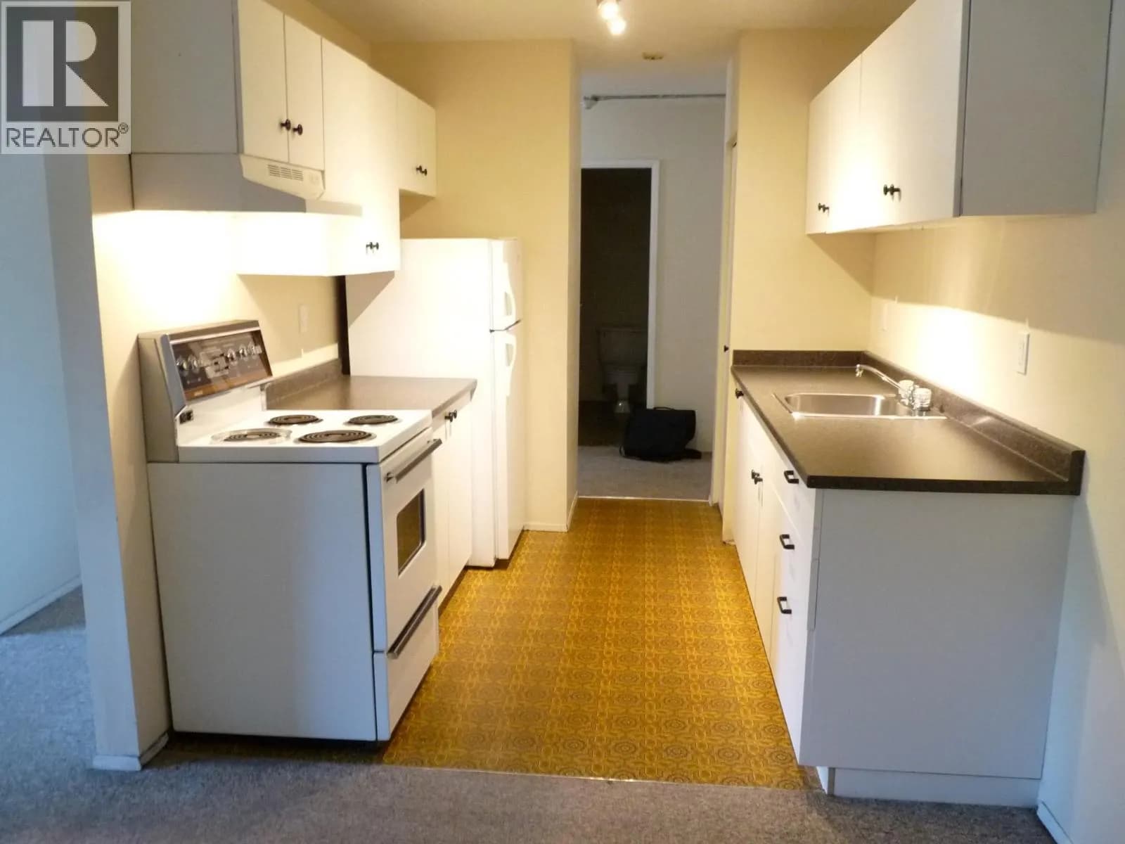 #1 1900 Tranqiuille Road, Kamloops, BC photo 3