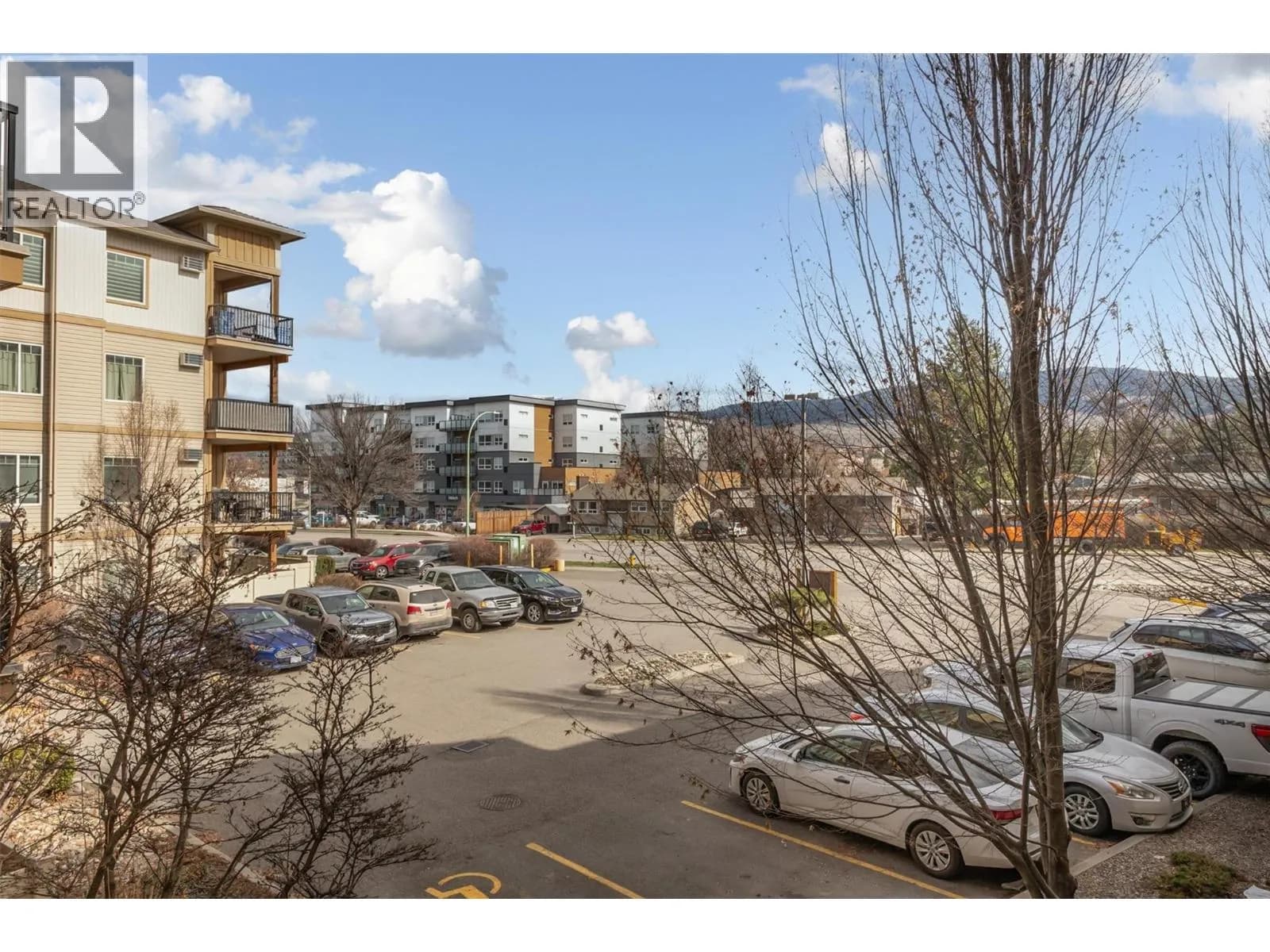 #206 250 Hollywood Road S, Kelowna, BC photo 4