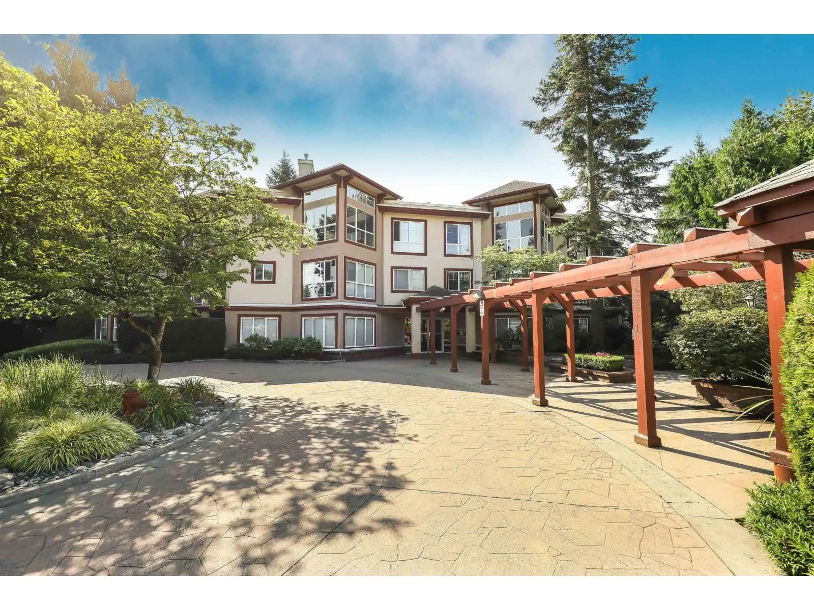 15342 20TH AVENUE, Surrey