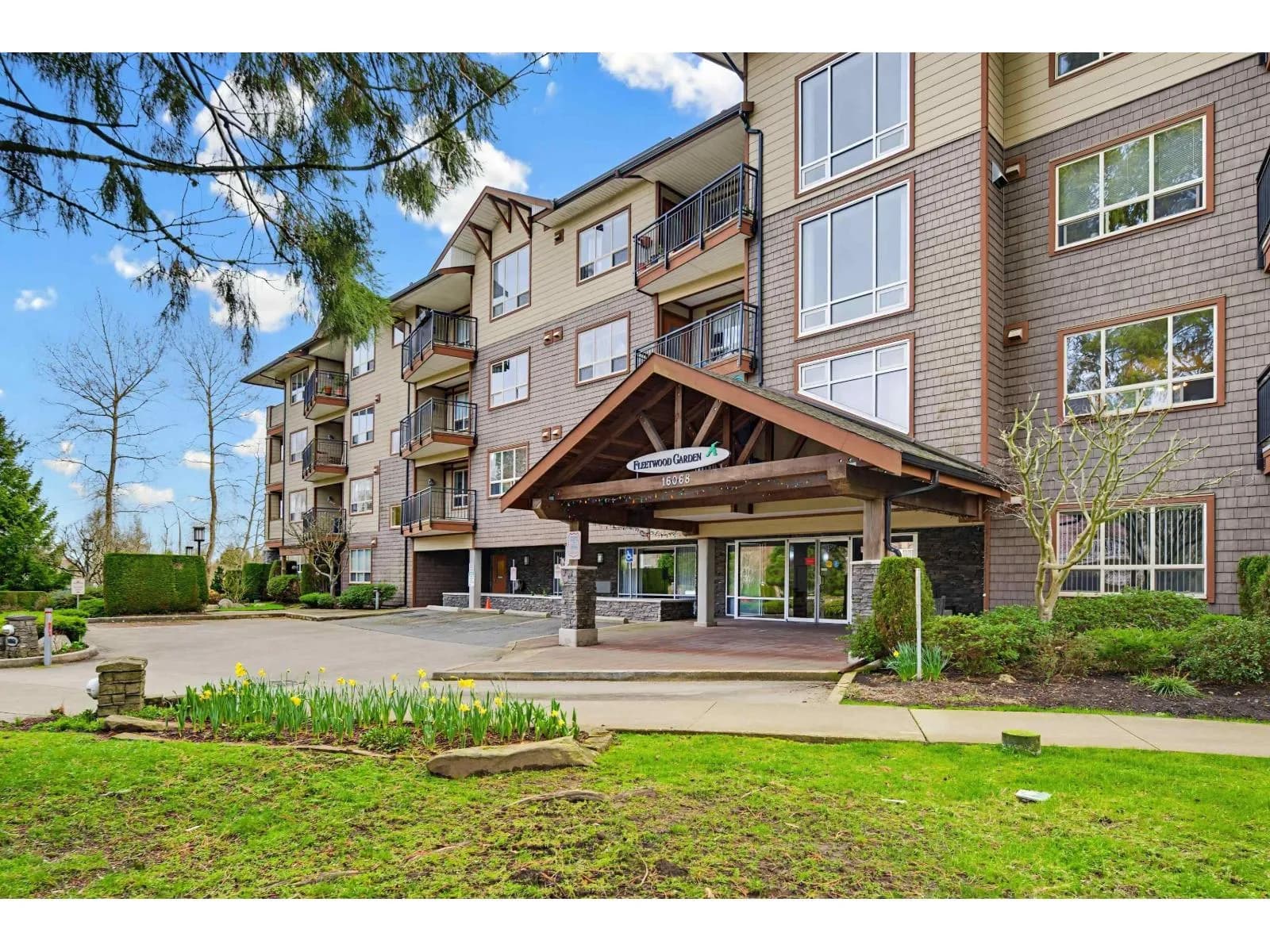 #202 16068 83 AVENUE, Surrey, BC photo 1
