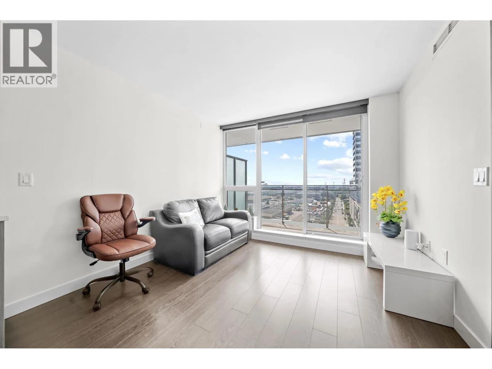 #1107 433 SW MARINE DRIVE, West Vancouver, BC photo 2