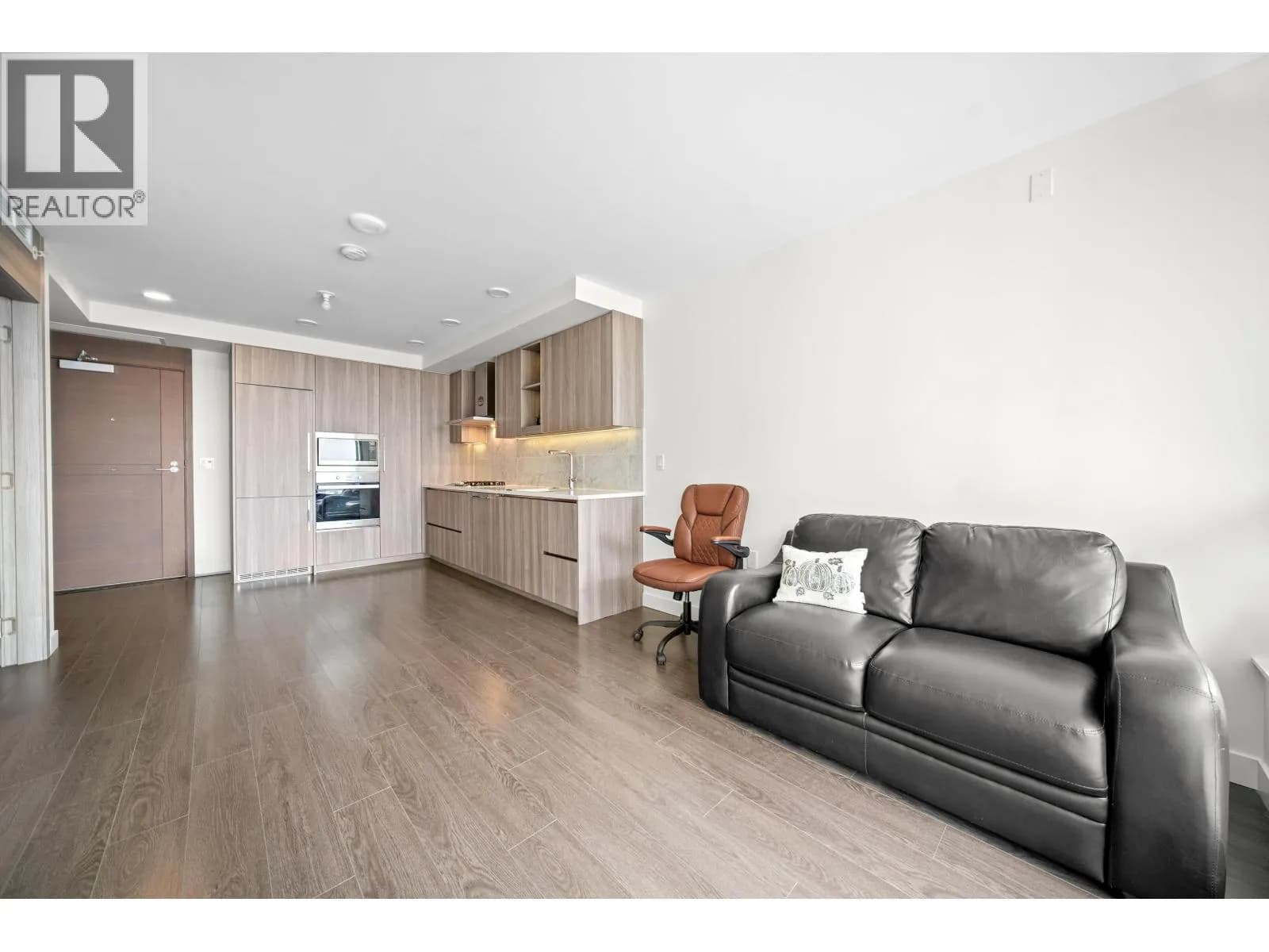 #1107 433 SW MARINE DRIVE, West Vancouver, BC photo 3