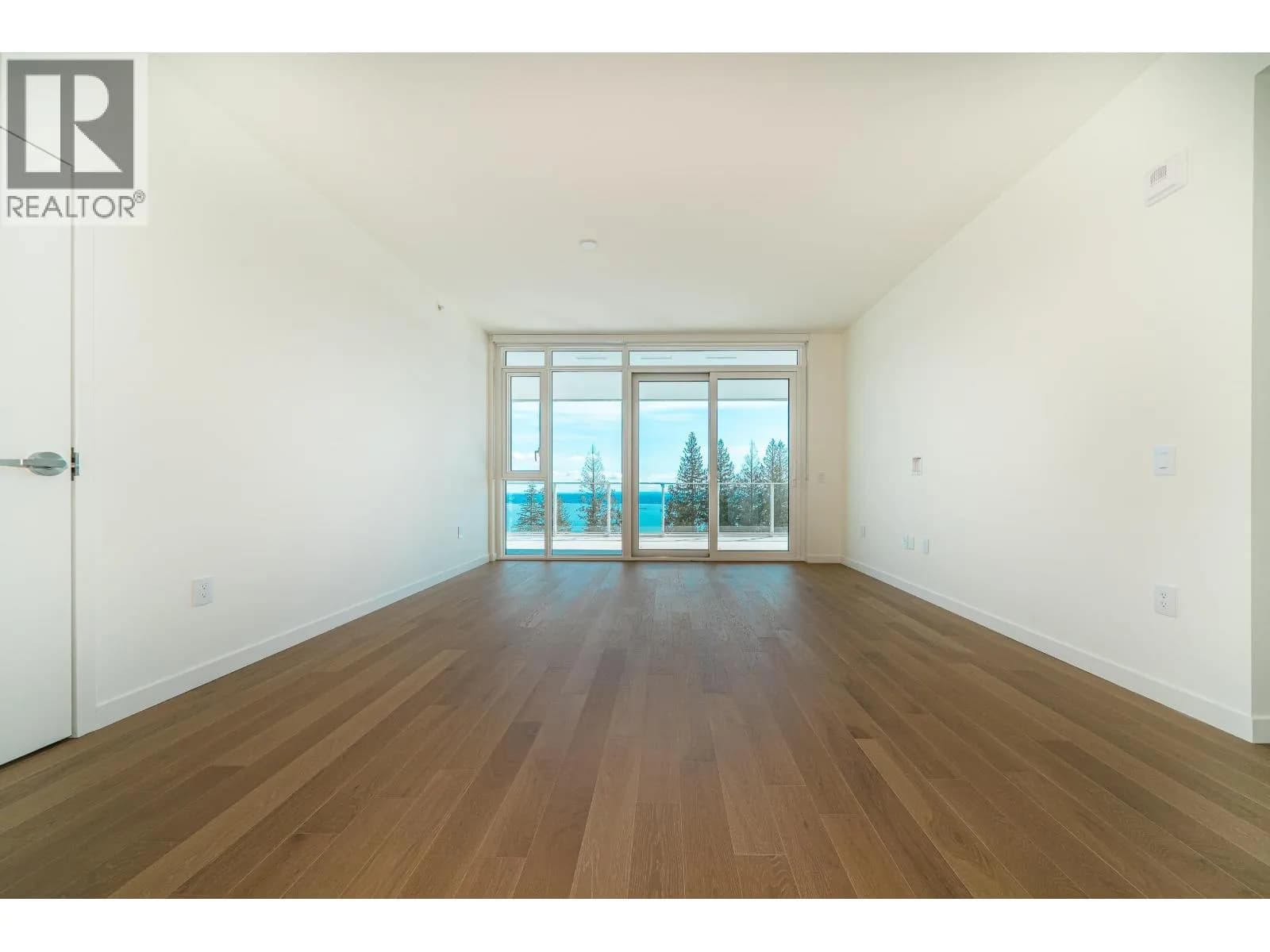 #506/ 506A-3963 UPLANDS WAY, West Vancouver, BC photo 4