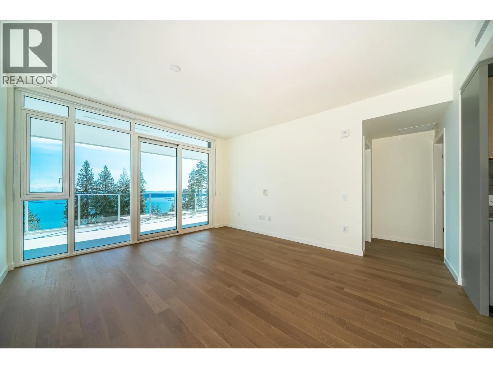 #506/ 506A-3963 UPLANDS WAY, West Vancouver, BC photo 5
