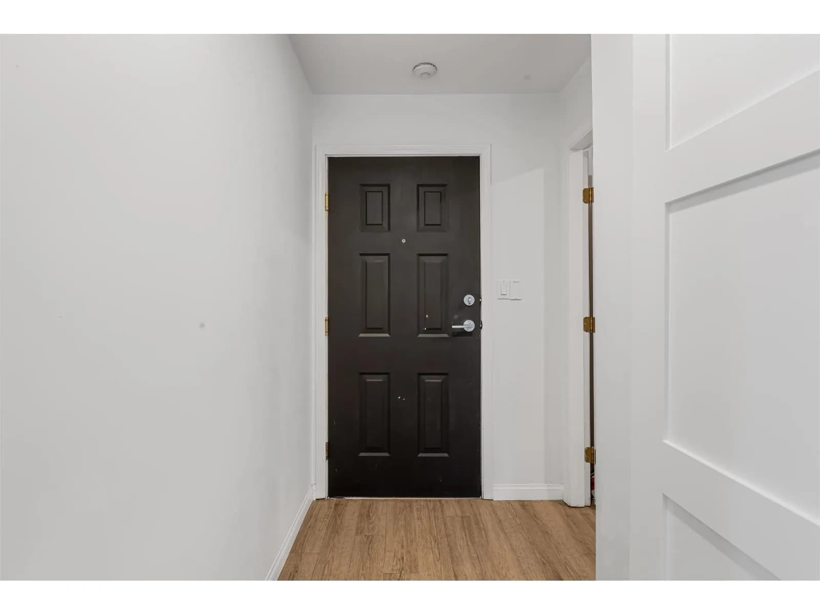 #205 5377 201A STREET, Langley, BC photo 5