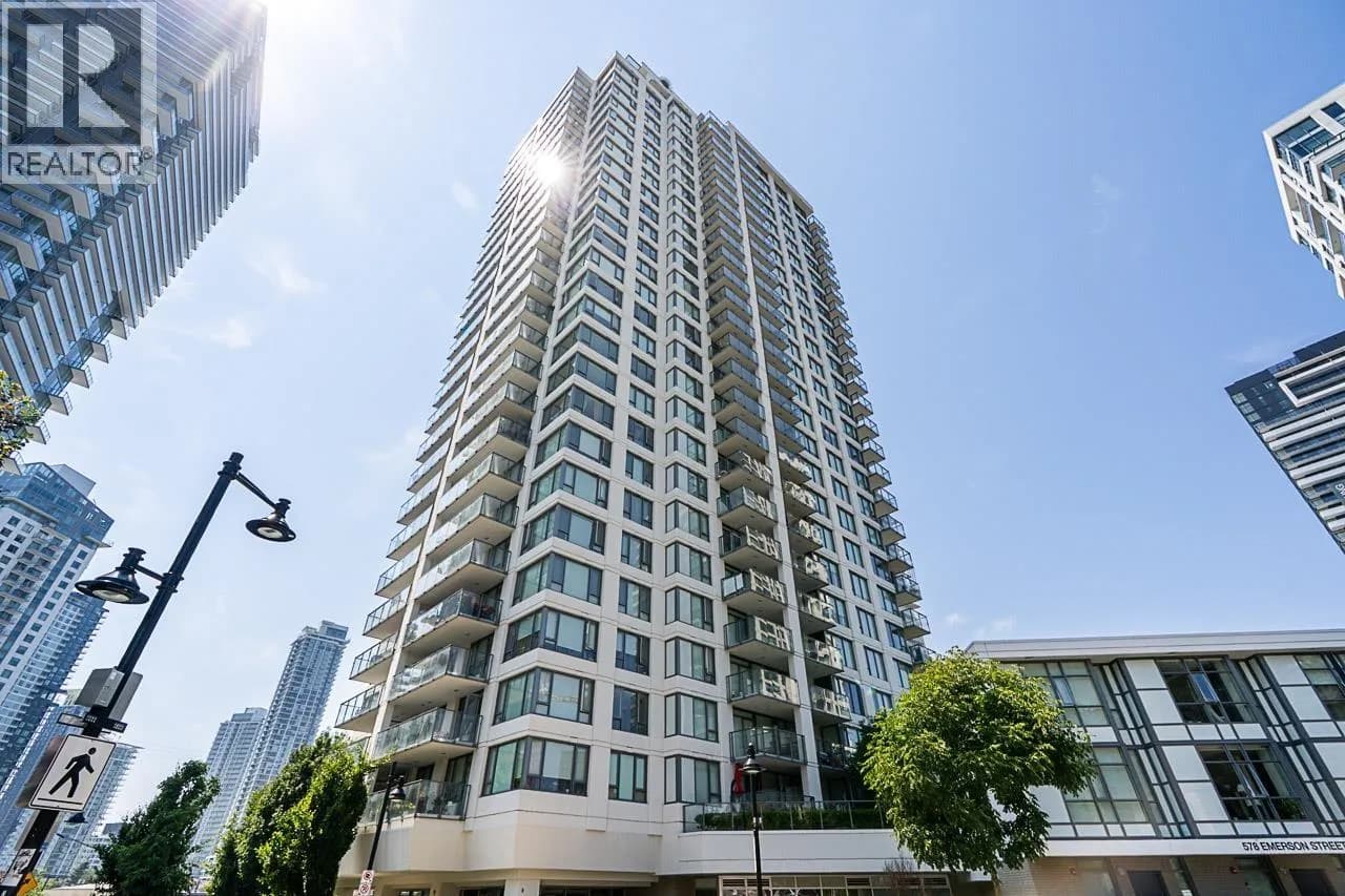 570 EMERSON STREET, Coquitlam