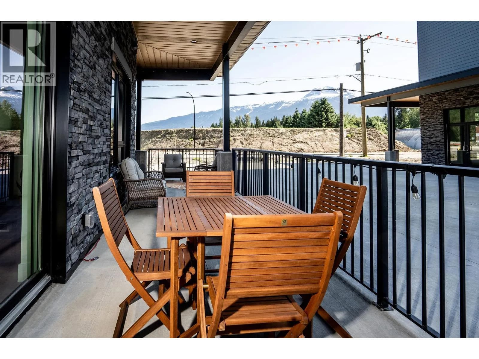 #1107 1701 Coursier Avenue, Revelstoke, BC photo 4