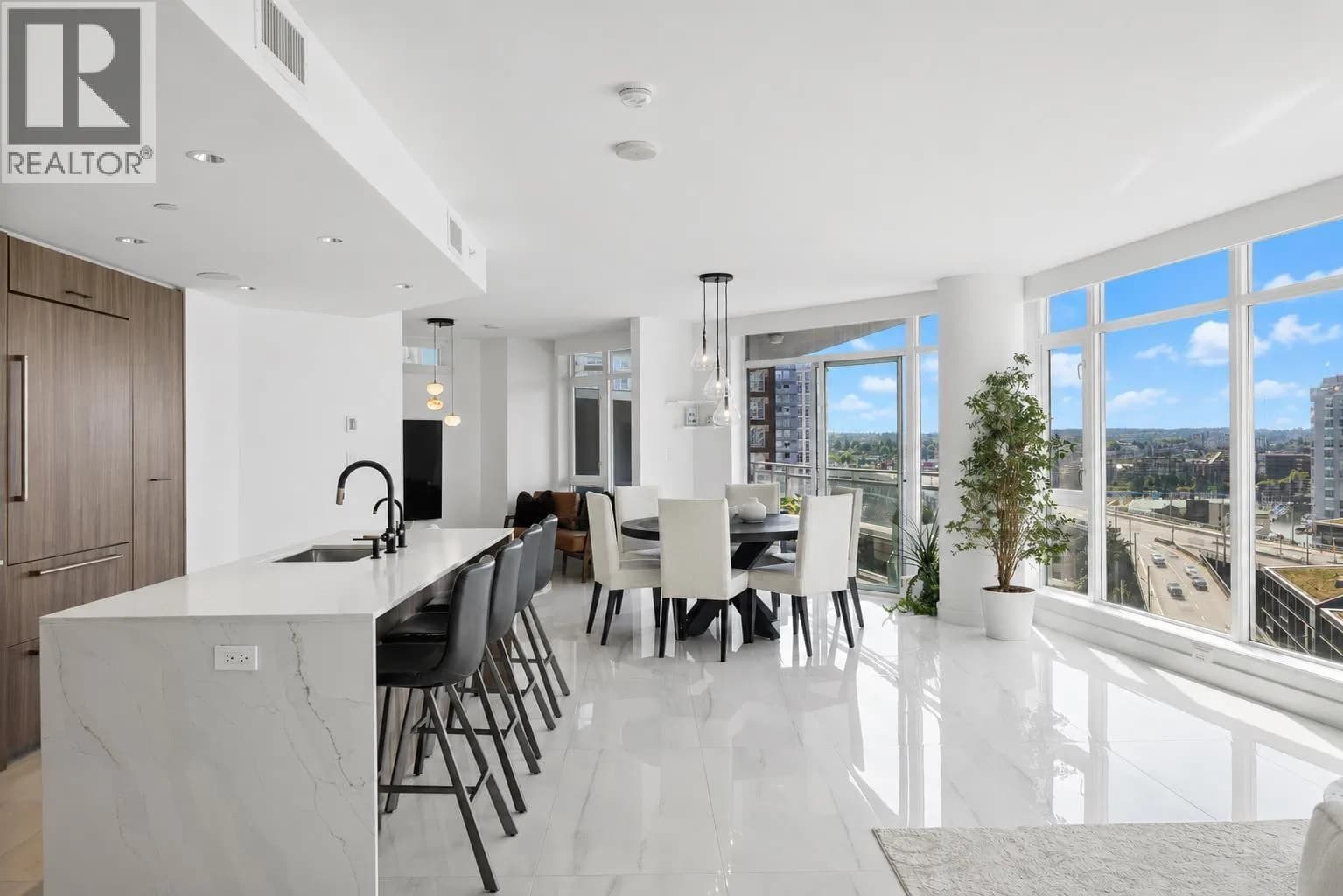 #1701 1372 SEYMOUR STREET, Vancouver, BC photo 3