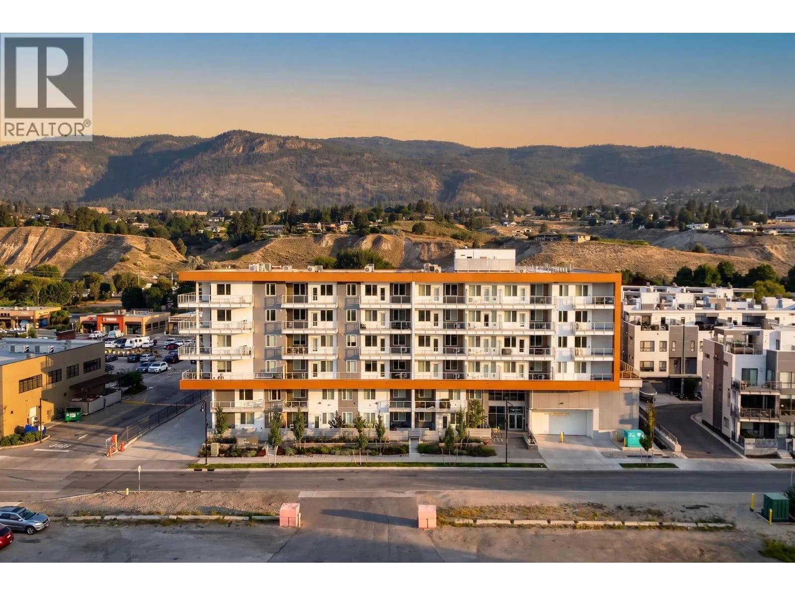 #512 271 Wylie Street, Penticton, BC photo 2