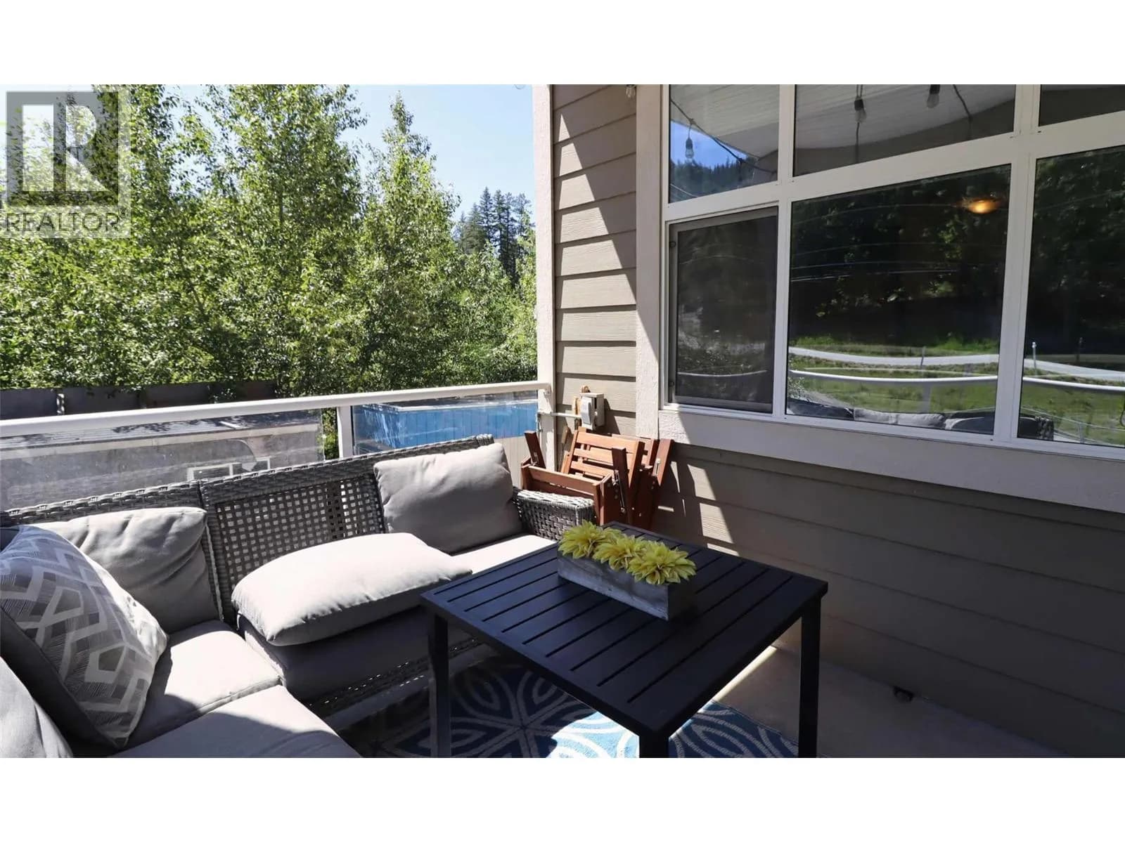 #208 302 Mara Lake Lane, Sicamous, BC photo 5