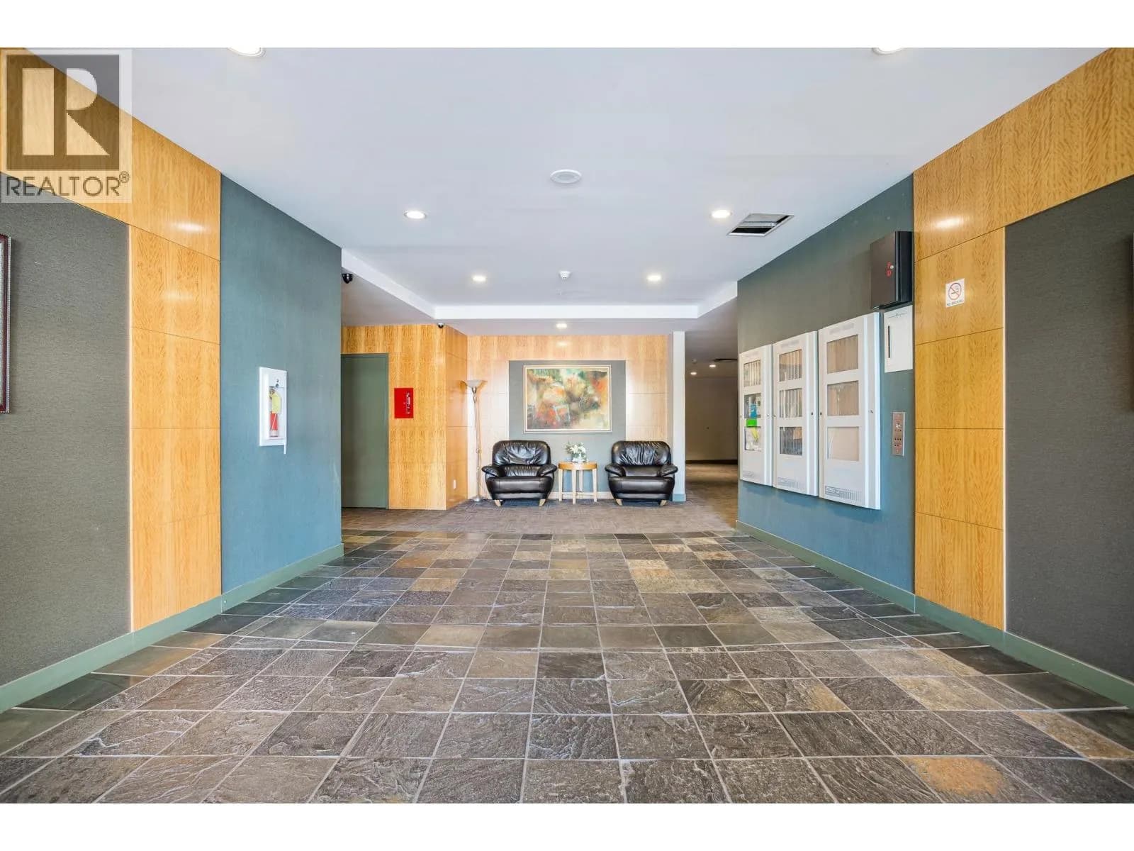 #1006 8180 GRANVILLE AVENUE, Richmond, BC photo 3