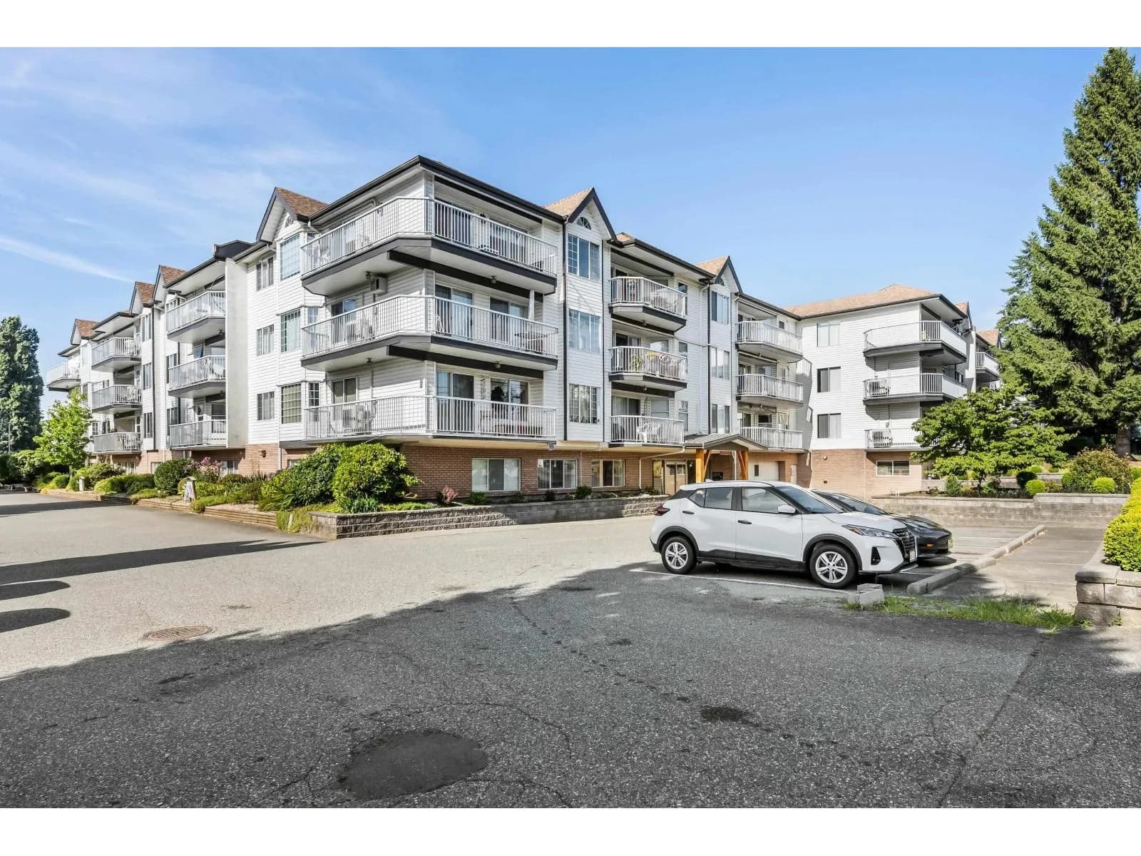 #208 33535 KING ROAD, Abbotsford, BC photo 1