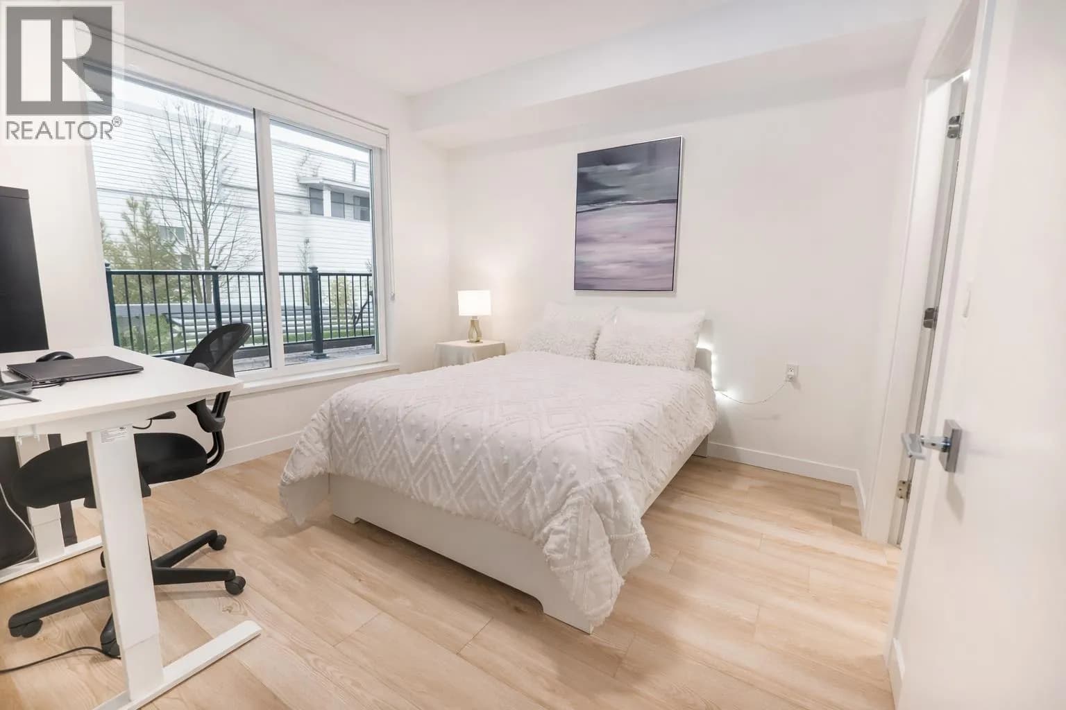 #105 11913 BURNETT STREET, Maple Ridge, BC photo 4