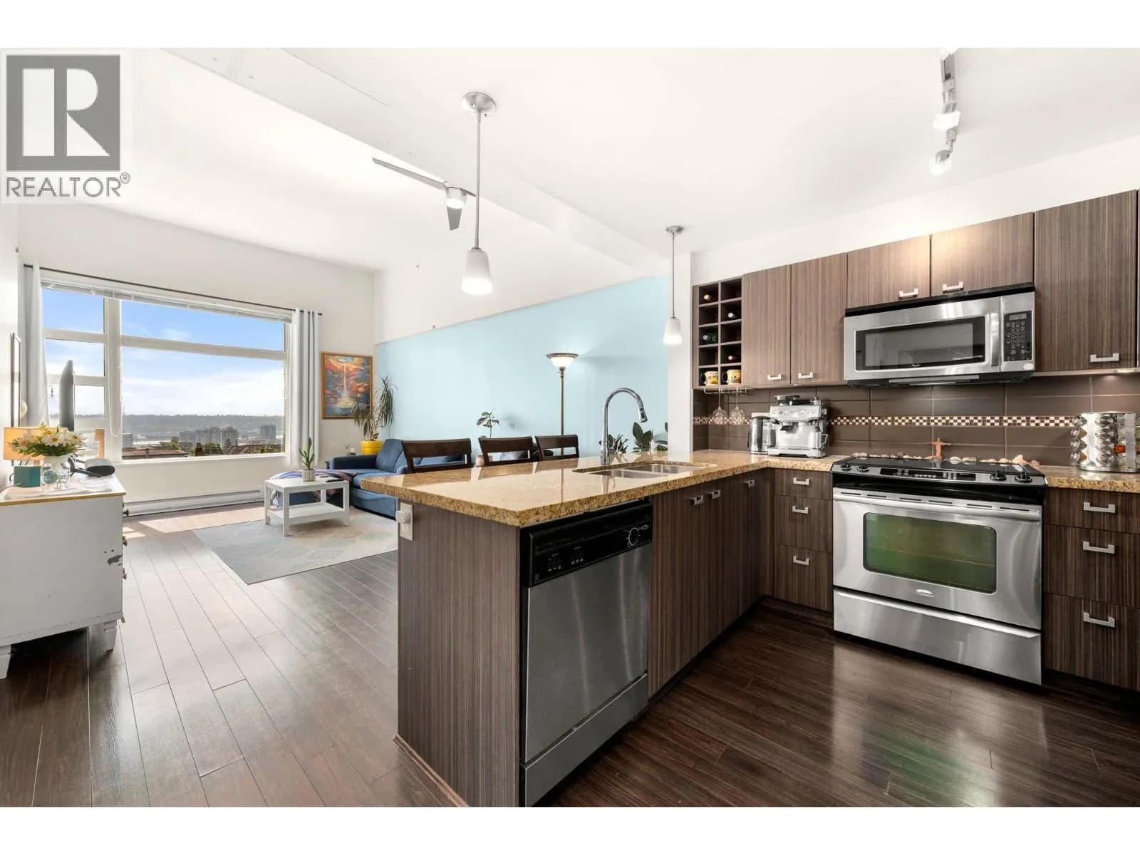 709 12th Street, New Westminster
